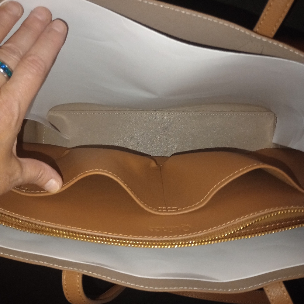 Quince Tan Tote Bag - Picture 3 of 8